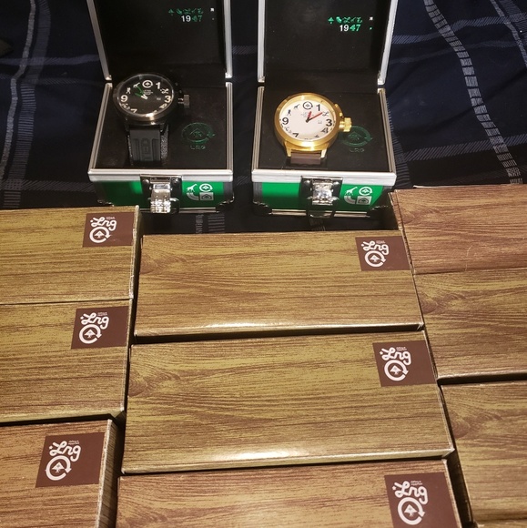 Meet your Posher, A.B - Picture 4 of 9